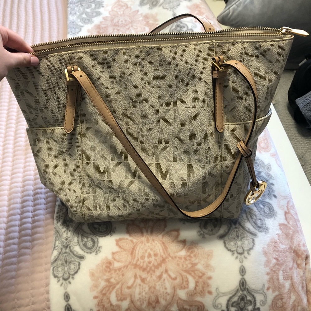 Michael Kors Zipper Purse